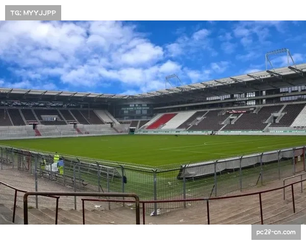 汉堡人民公园球场成不败堡垒，主场氛围成对抗强敌重要加成